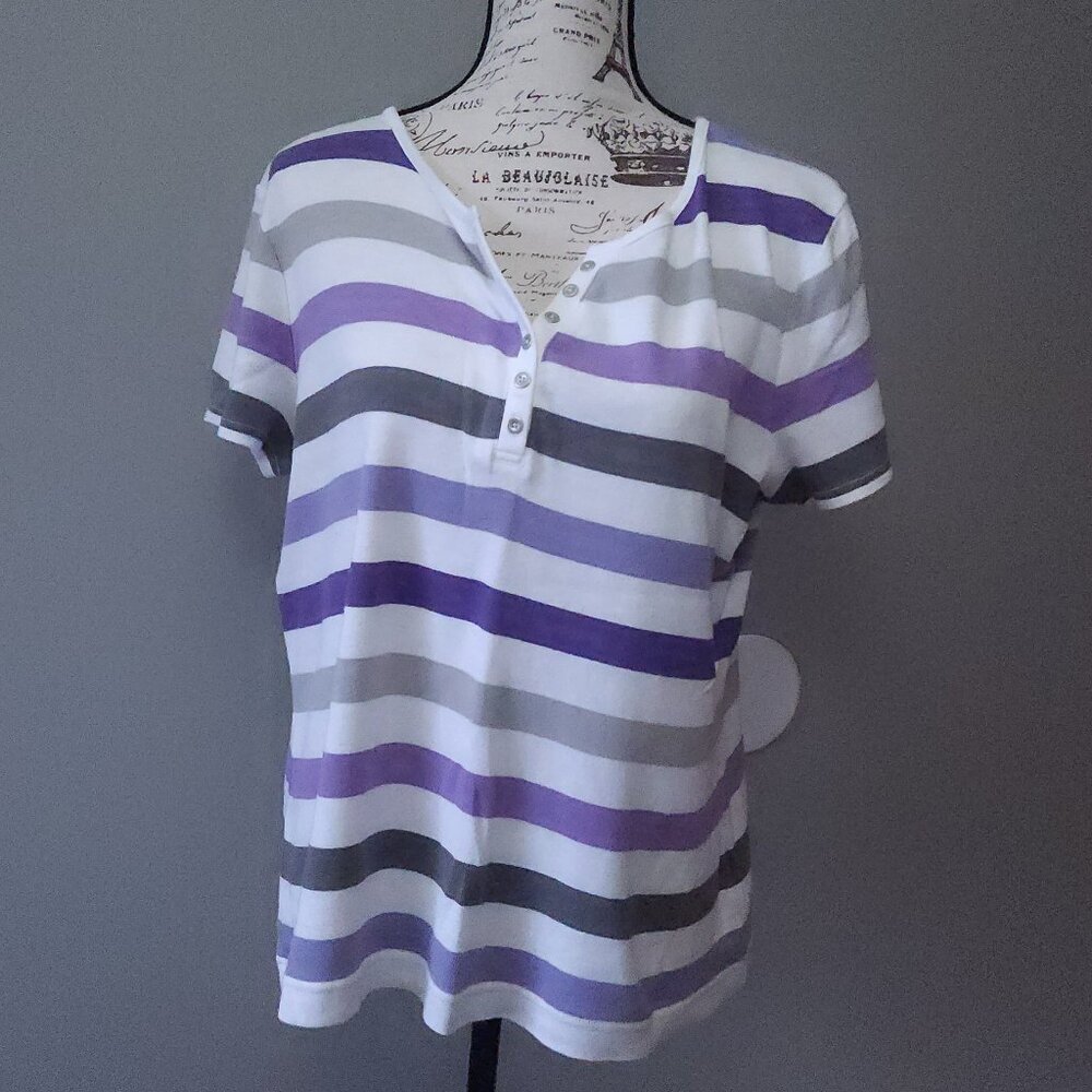 EUC, Women's, Croft & Barrow Short-Sleeved Top